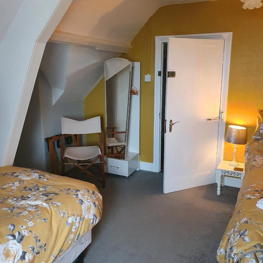 Pendyffryn Manor Bed & Breakfast Little Haven Exterior foto