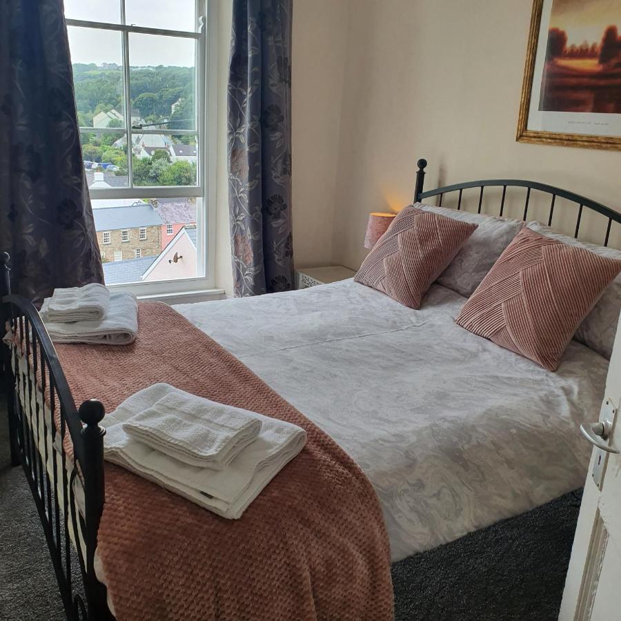 Pendyffryn Manor Bed & Breakfast Little Haven Exterior foto
